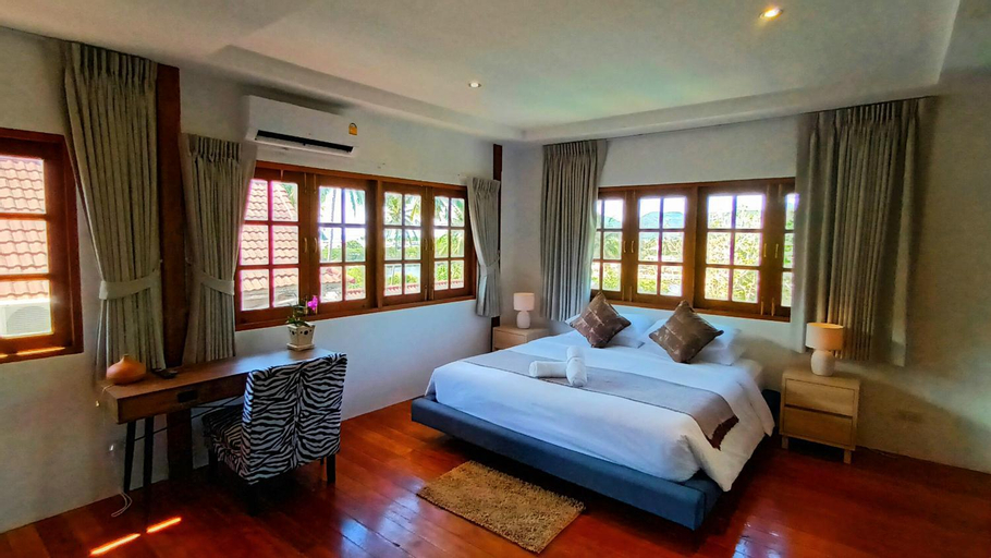 Bedroom 8