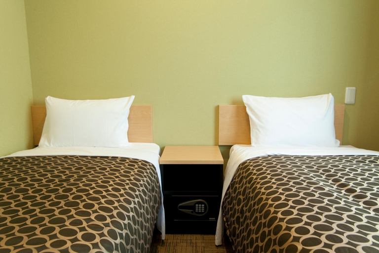 Bedroom 5