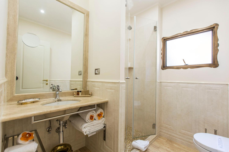 Bathroom 4, Royal Suite Trinita Dei Monti Rome, Roma