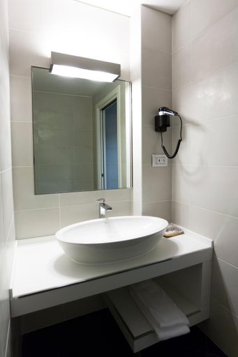 Bathroom 5