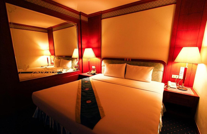 Bedroom 8