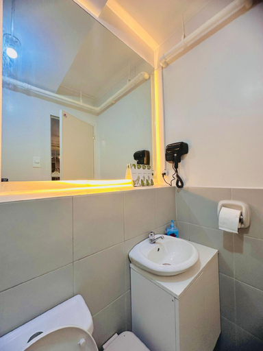 Others 1, CasadeIsabel: Elegant 2BR n Cebu/Washing/Netflix, Mandaue City
