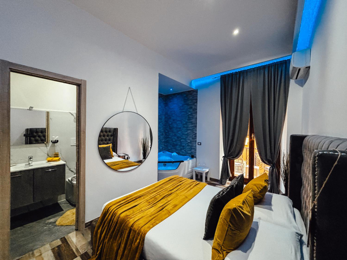 Others 3, Matriosca Suites, Rome