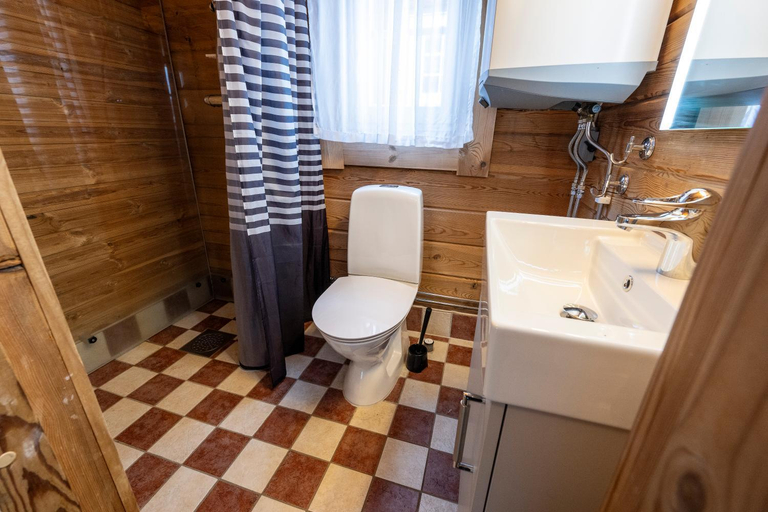 Bathroom 3, Vastervik Resort, Västervik