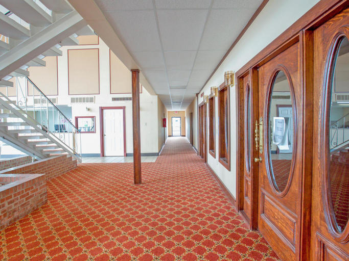 Public Area 4, Baymont by Wyndham Deming, Luna