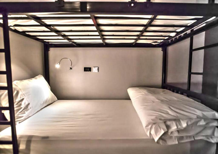 Bedroom 14