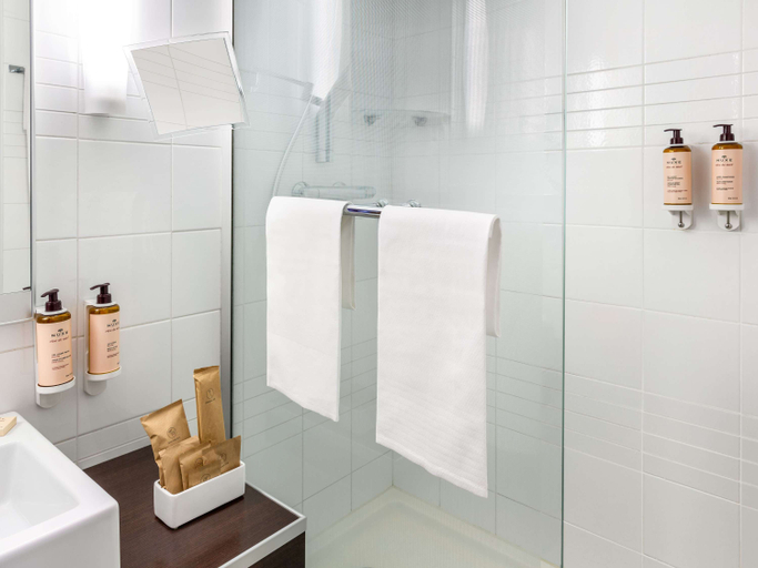 Bathroom 4, Mercure Napoli Centro Angioino, Napoli