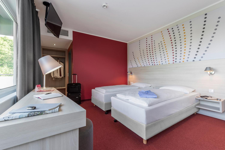 Bedroom 22