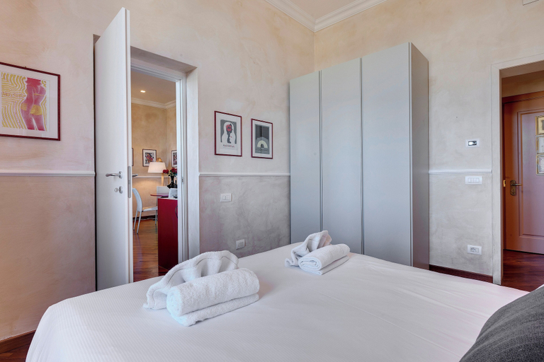 Bedroom 2, Mamo Florence - Novella Apartment, Florence