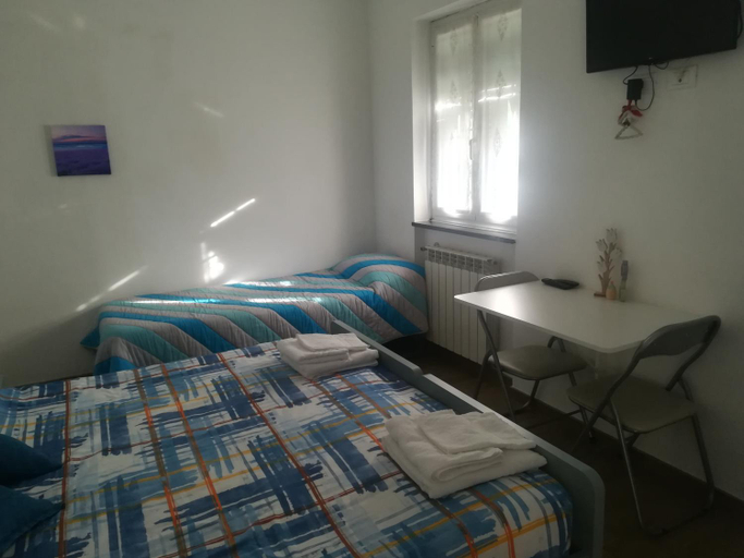 Bedroom 5