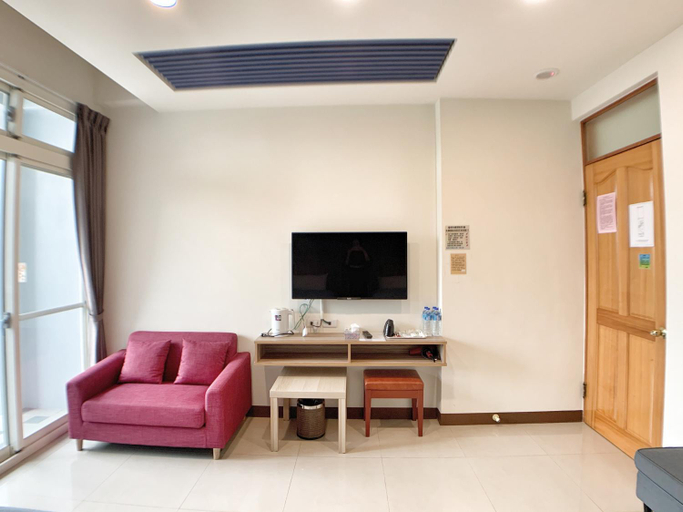 Others 4, The Sunny Homestay, Nantou