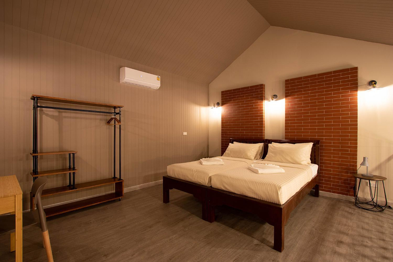 Bedroom 14