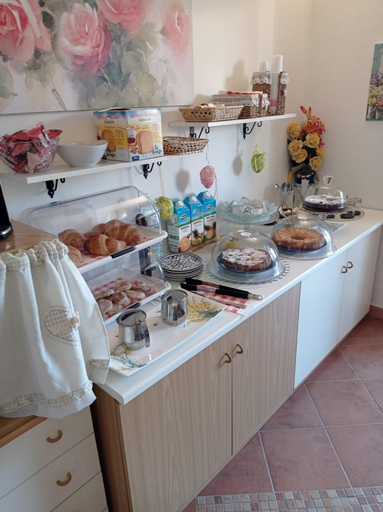 Others 5, B&B Le Rose, Salerno