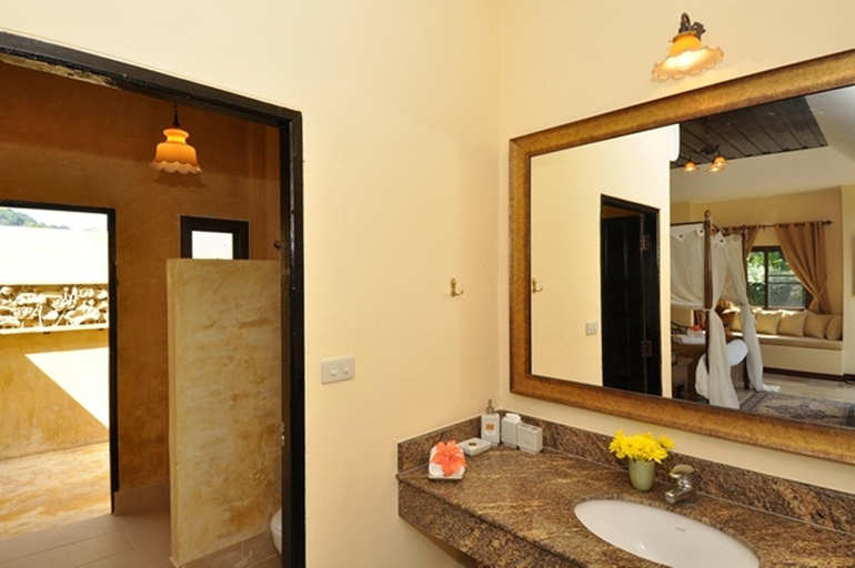 Bedroom 5, Villa Khao Phaengma, Wang Num Khiaw