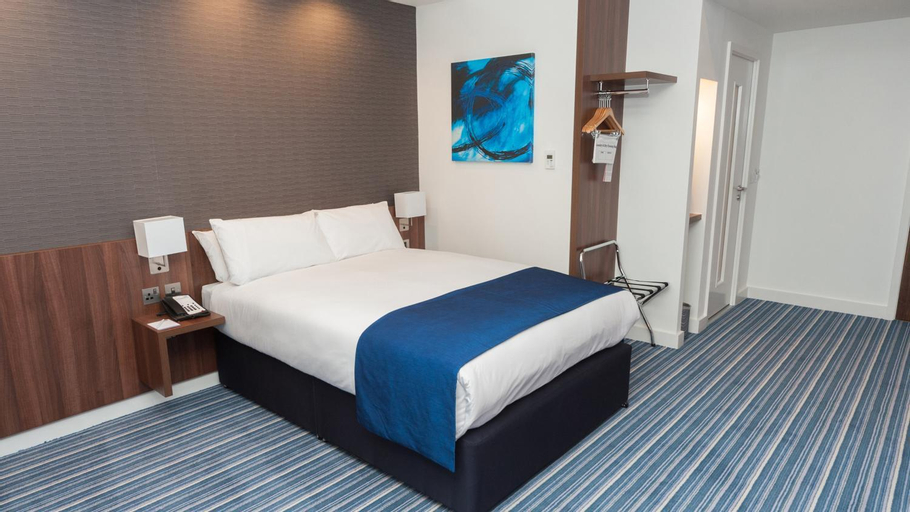 Bedroom 22