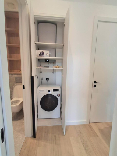 Bathroom 2, Apartments Onia Budva