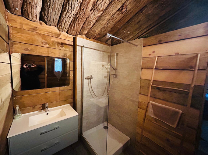 Others 4, Chambre avec spa prive, Oise