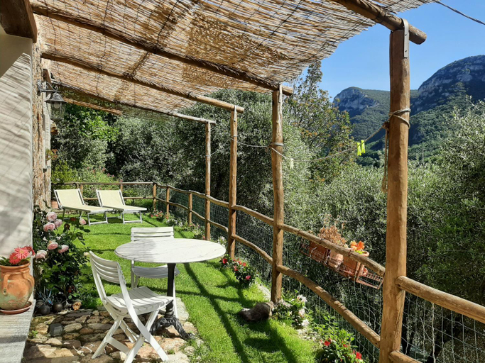 Others 2, Guesthouse Contrada Bolla, Savona