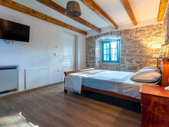 Others 3, Apartment in Croatia near the Adriatic Coast, Krk