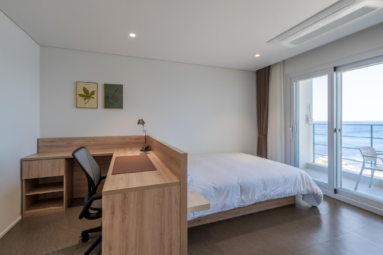 Bedroom 2, Mangrove Goseong, Goseong
