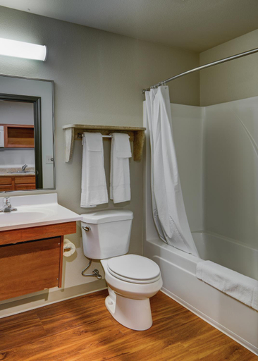 Bathroom 4