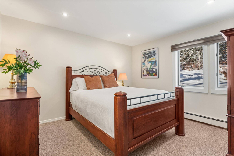 Bedroom 3, Woodbridge 07A, Pitkin