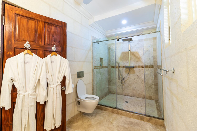 Bathroom 4, Sweetfield Manor Historic Inn