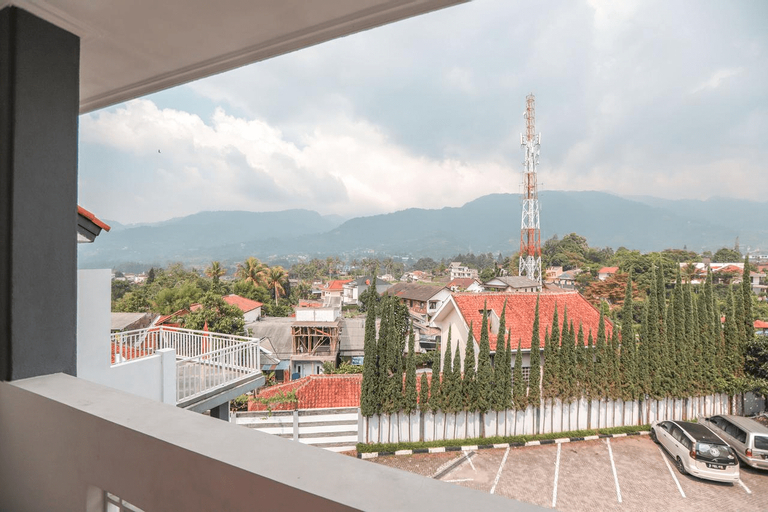 Exterior & Views 5, Hotel Lurus Cisarua Bogor, Bogor