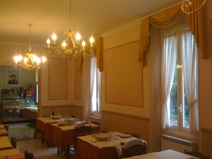 Food & Drinks 5, Hotel Villa Bianca, Savona