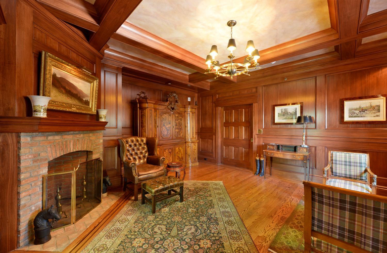 Others 5, Hannum House, Onondaga