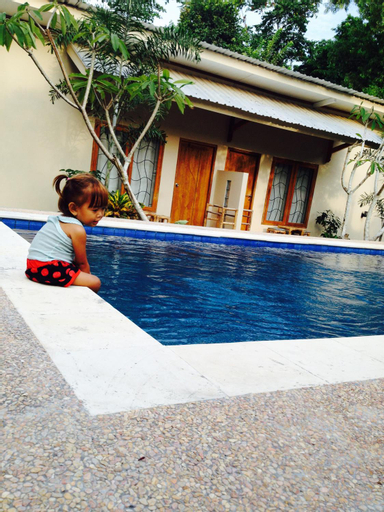 Swimming Pool 4