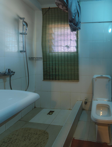 Others 5, Rans Hill Lodge, Cape Coast