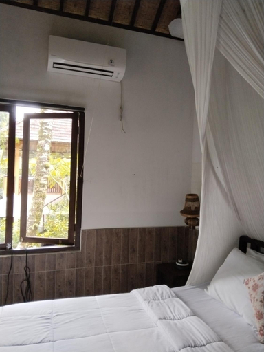 Bedroom 2, Khrisna Hs and Cottages, Karangasem