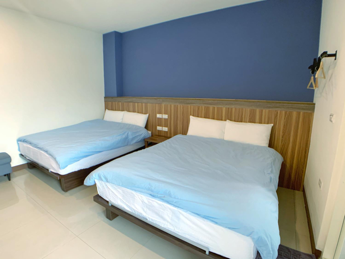Bedroom 13