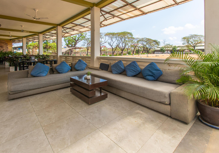 Public Area 5, Cambodian Country Club, Ruessei Kaev