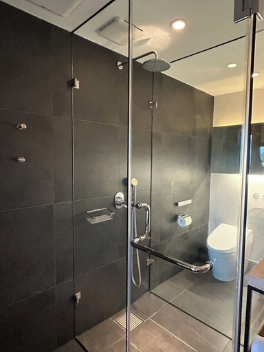 Bathroom 3, JIJIJIN Mastsuyama, Tobe