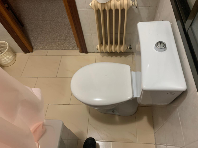 Bathroom 2, Hostal Moraleda **, Ciudad Real