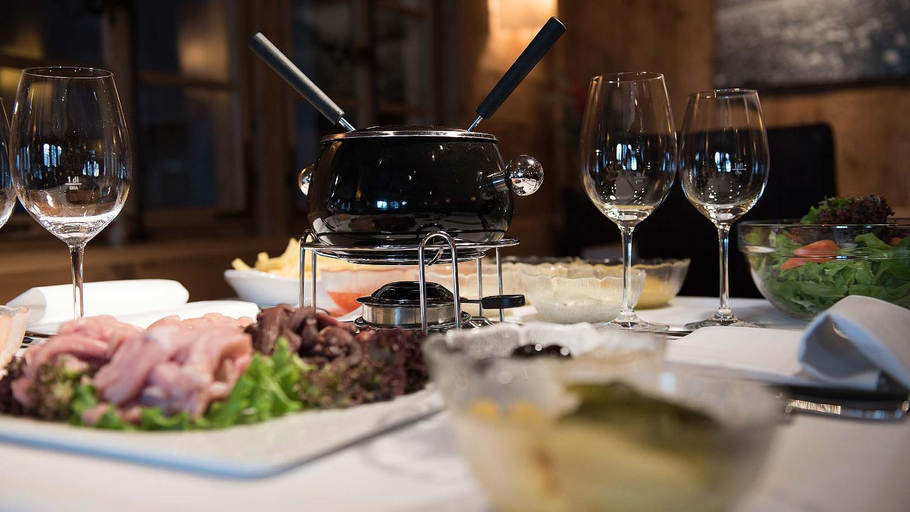 Food & Drinks 5, Hotel des Alpes Superieur, Saanen