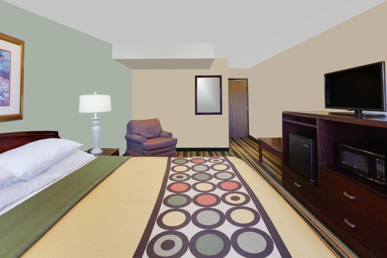 Bedroom 3, Super 8 By Wyndham Mt. Pleasant, Isabella