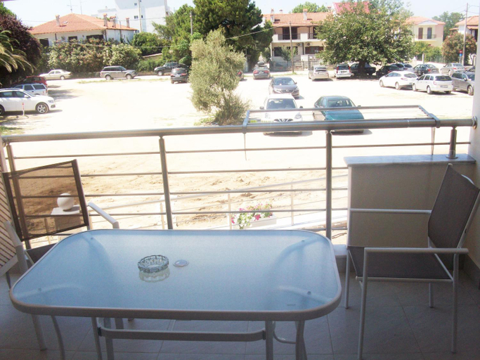 Others 5, Mavridis Rooms 2, Central Macedonia