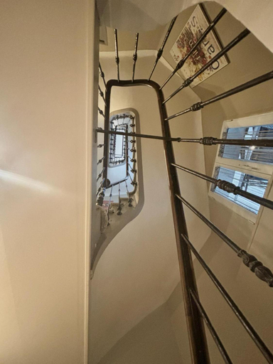 Others 5, Residence Gambetta, Alpes-Maritimes