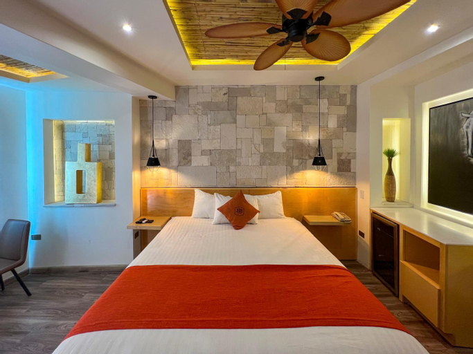 Bedroom 13