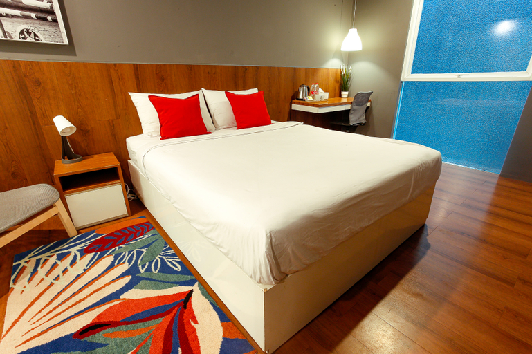 Bedroom 25