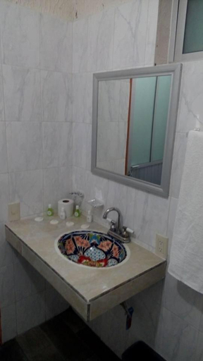 Bathroom 3, Hotel San Carlos Yautepec, Yautepec
