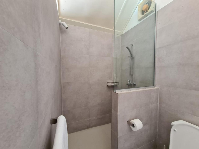 Bathroom, Le Recif Hotel Rodrigues