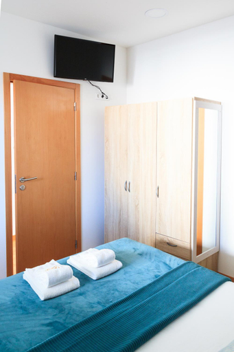 Others 3, Soldouro Guesthouse, Aveiro