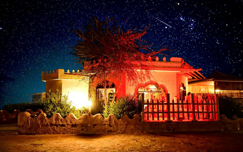 Public Area 2, Arabian Oryx Camp, Biddiya
