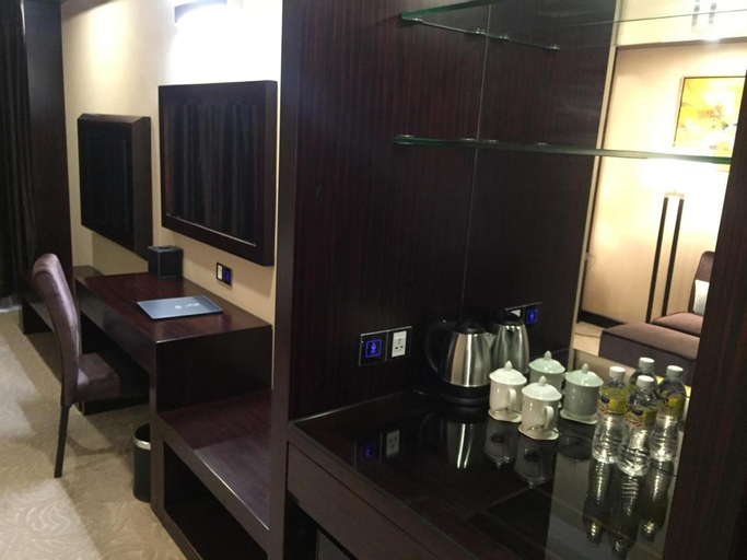 Amenities 10