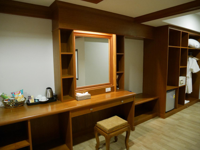 Bathroom 5, The Sunset Beach Resort Kho Khao Island, Takua Pa