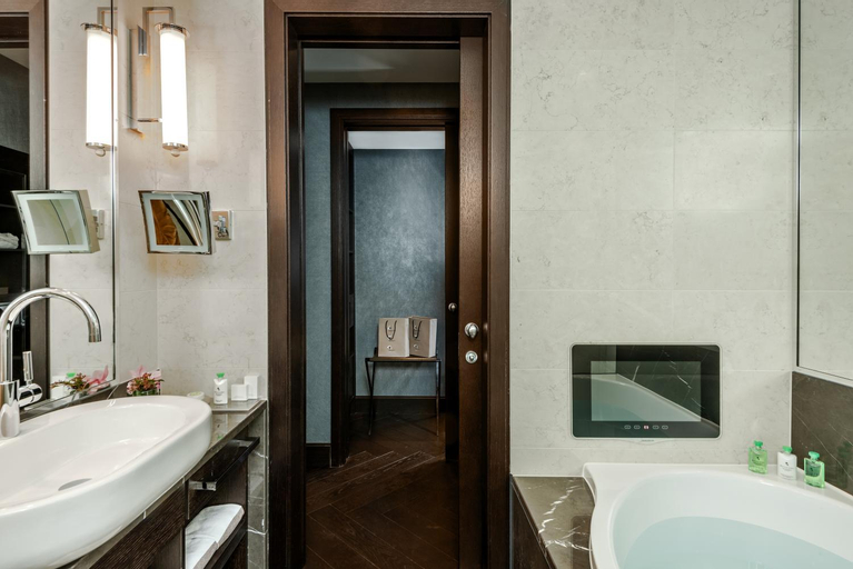 Bathroom 4